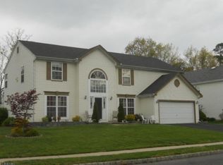 215 Glenn Ave, Egg Harbor Township, NJ 08234