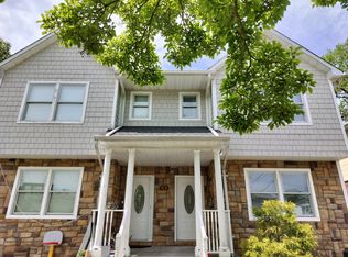 53 Juniper Rd, Port Washington, NY 11050