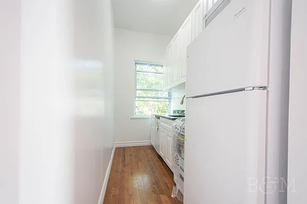 Rented by Brick&Mortar | media 33