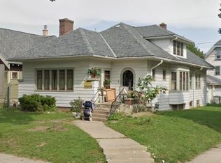 2802 N 41st St, Milwaukee, WI 53210