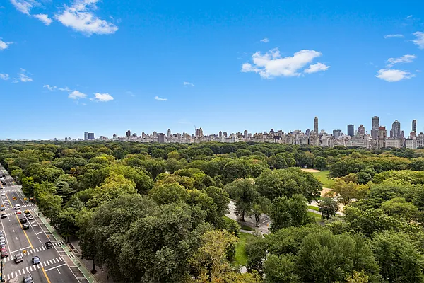 Rented by Compass | media 25