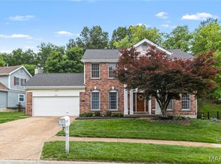 1751 Timber Ridge Estates Dr, Ballwin, MO 63011