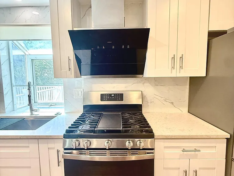 11900 Milbern Dr — Photo 15