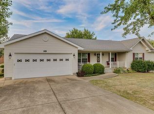 68 Swan Ln, Farmington, MO 63640