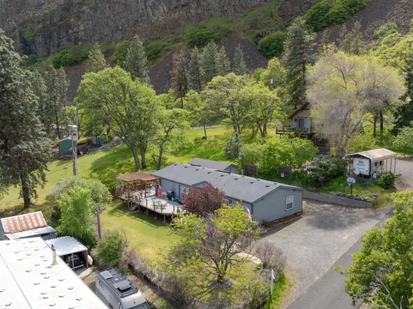 4570 Basalt St, The Dalles, OR 97058