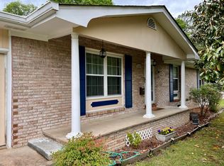 1115 McNichol Ln, Chattanooga, TN 37421