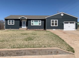 412 Chase Ave, Wakeeney, KS 67672