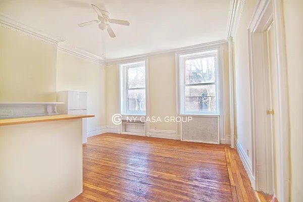 Rented by NY Casa Group | media 8