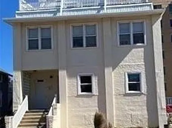 110 Grand Blvd APT 4, Long Beach, NY 11561