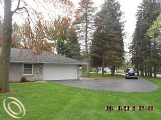 5th image of 32765 Eastlady Dr