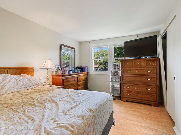 5th image of 1807 Endicott Cir