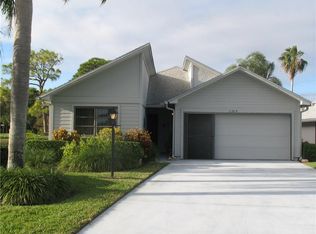 7209 SE Quincy Ter, Hobe Sound, FL 33455