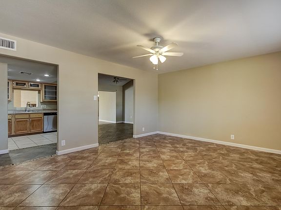 653 E Franklin Ave-7
