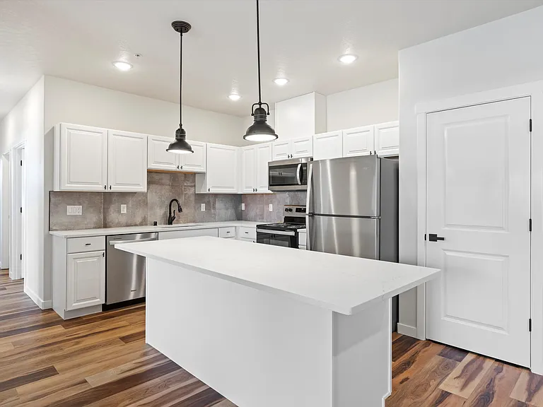 318 N Arthur St #A — Photo 8