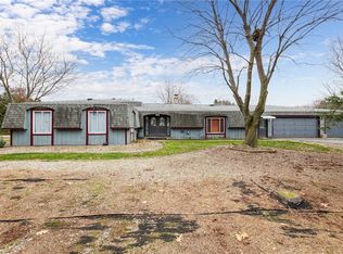 724 Shanlee Dr, Webster, NY 14580
