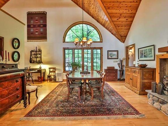 4th image of 12805 Big Pines Trl