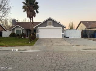 4111 Saddleback Rd, Palmdale, CA 93552