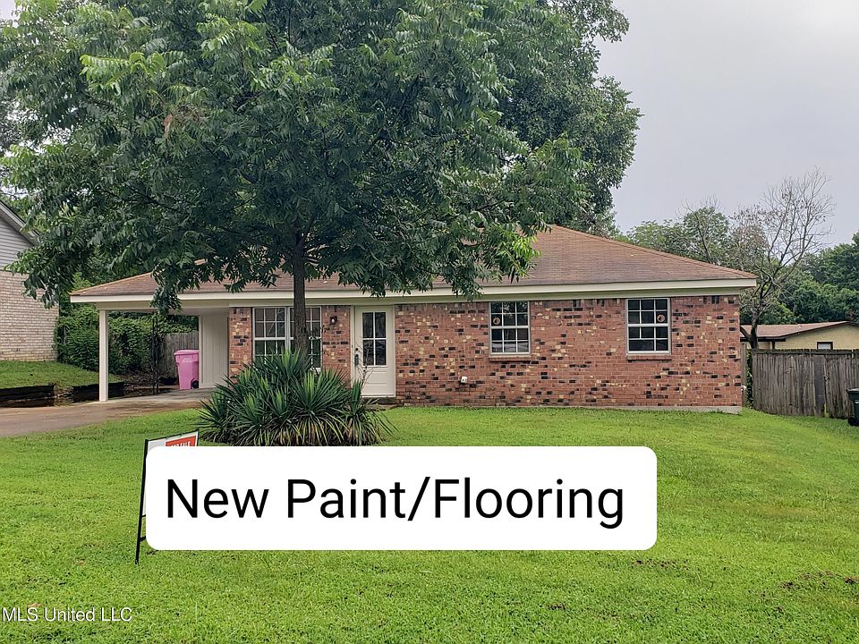 1st image of 8068 Pinebrook Dr