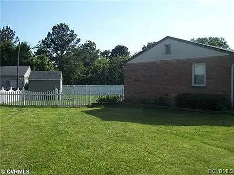9323 Huron Ave — Photo 4