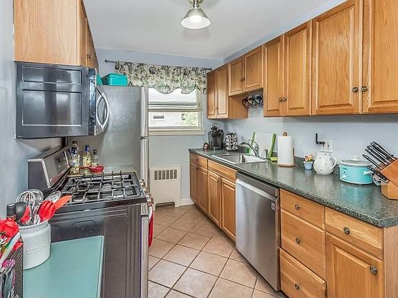 5th image of 82-17 268th St #B
