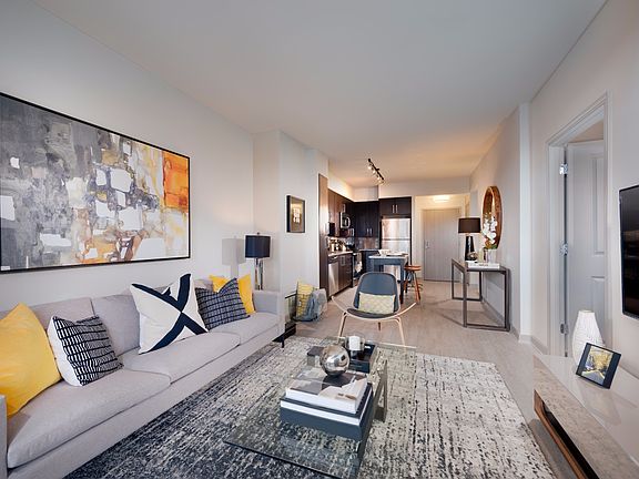 4th image of 1515 N Queen St #2139568