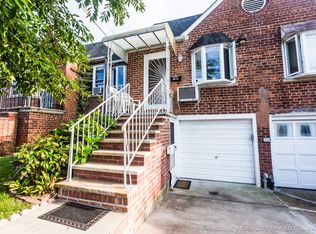 16318 59th Ave, Fresh Meadows, NY 11365