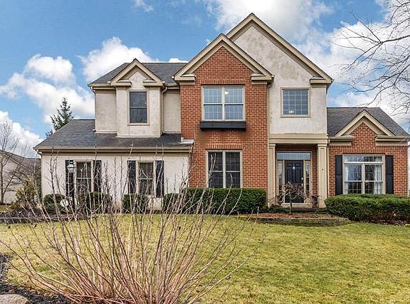 2nd image of 7631 Heatherwood Ln