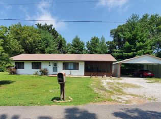 32 Cella Ln, Wickliffe, KY 42087