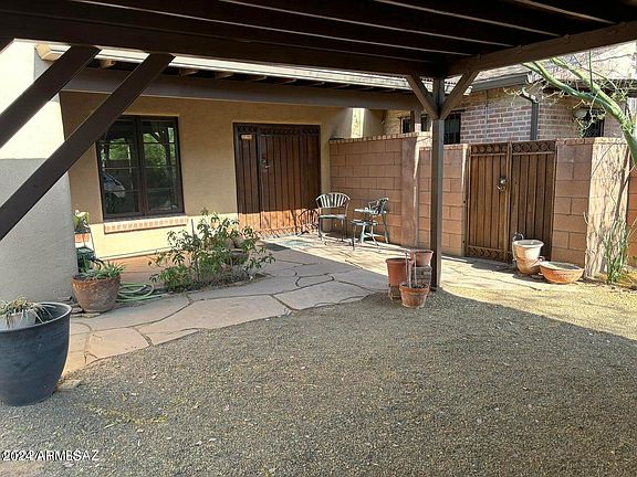 5th image of 2558 E FLORENCE Drive