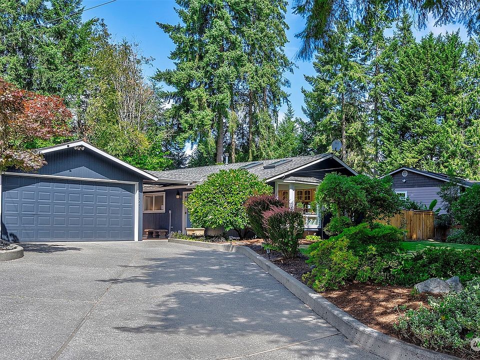 1st image of 3925 161st Avenue SE