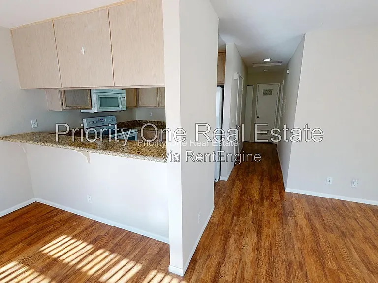 669 Diamond Way #234 — Photo 3