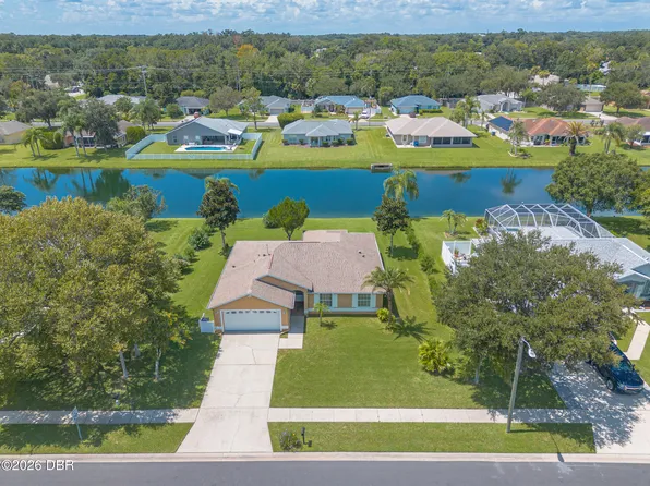 77 Spinnaker Cir, South Daytona, FL 32119