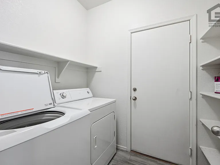 1328 S Bridgegate Dr — Photo 23