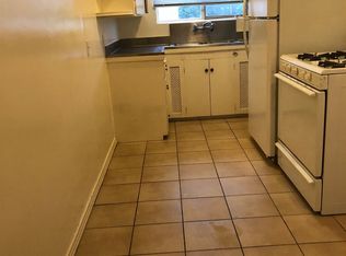 1215 S La Cienega Blvd, Los Angeles, CA 90035