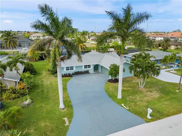 4906 Sorrento Ct, Cape Coral, FL 33904