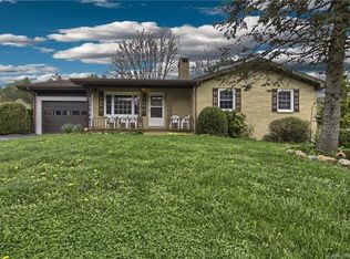 67 Sandy Branch Rd, Balsam Grove, NC 28708