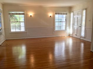 310 S Reeves Dr APT C, Beverly Hills, CA 90212