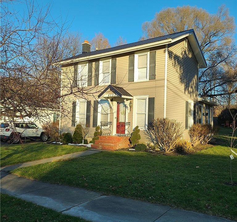 1st image of 4753 South St