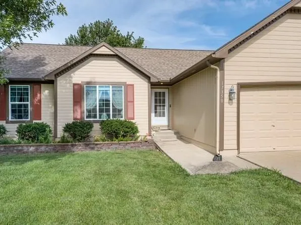 17350 S Agnes St, Gardner, KS 66030