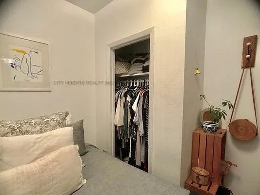 Rented by City Heights Realty | media 16