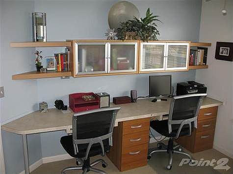 Second bedroom/study