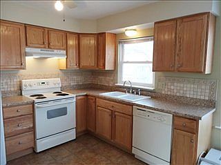 2nd image of 108 Gibraltar Dr
