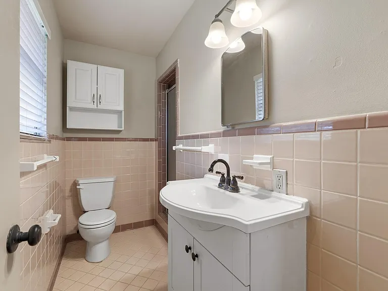 2414 Havenside Dr — Photo 16