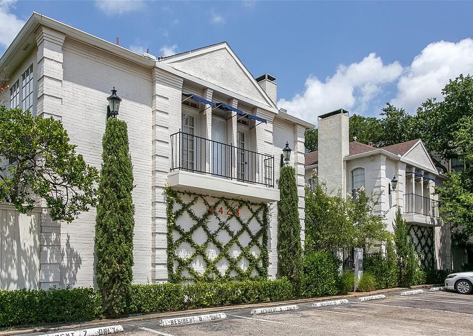1st image of 4424 Holland Ave APT 304C