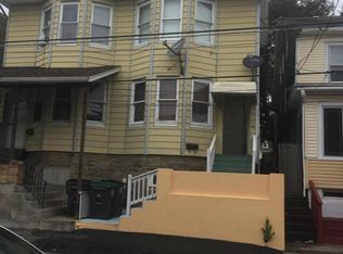 553 W Maple St, Hazleton, PA 18201