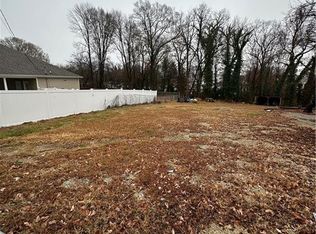 4513 Swift St, Greensboro, NC 27407