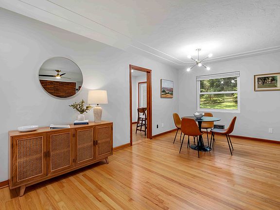 5th image of 3629 Doris Dr