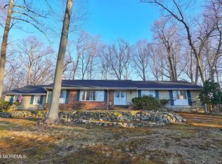 3 Homelands Dr, Colts Neck, NJ 07722