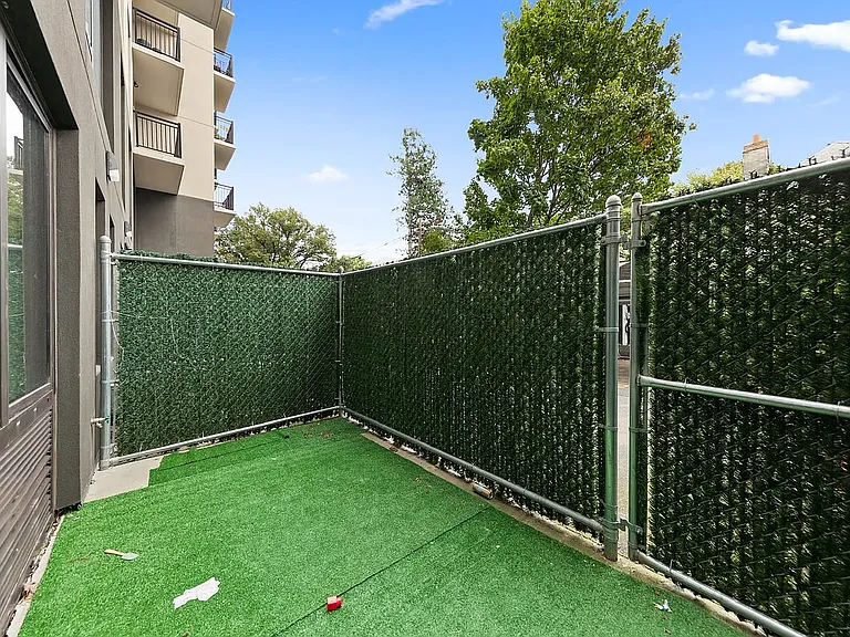 1825 Ocean Ave #B1 — Photo 1