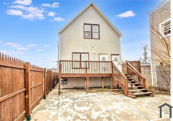 5001 W Chicago Ave #2 — Photo 1